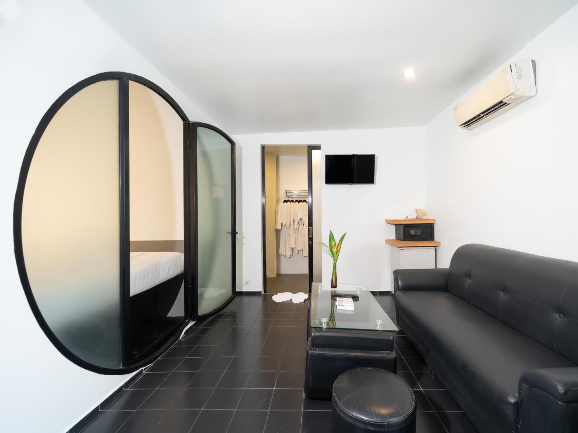暹粒 Tunnel Urban Retreat酒店 外观 照片