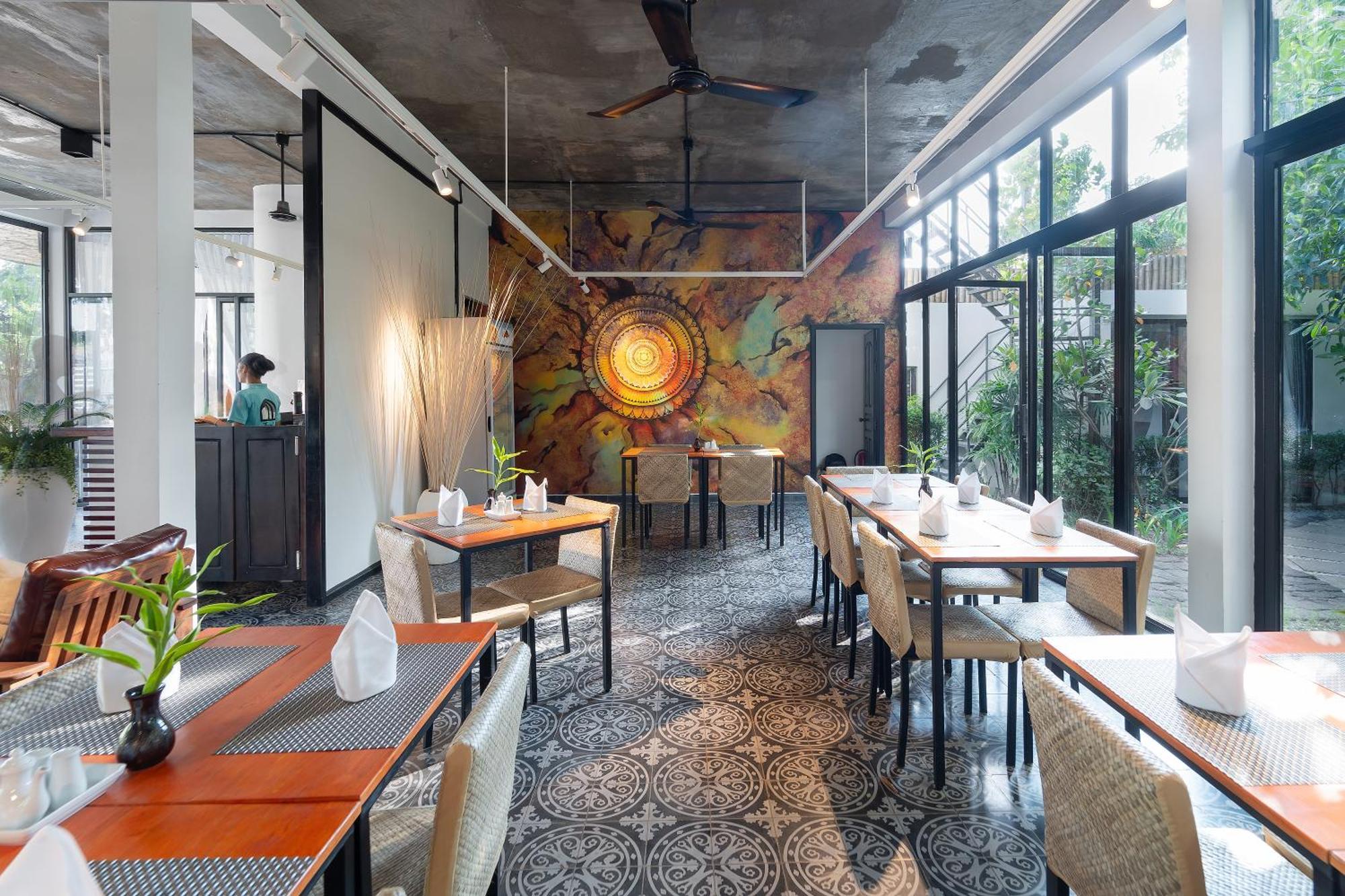 暹粒 Tunnel Urban Retreat酒店 外观 照片